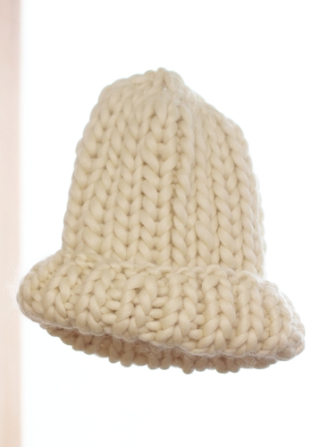 bulky knit hat